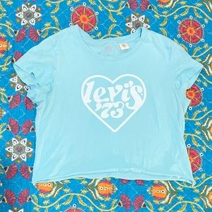 Light blue Levi’s heart crop top size medium super cute!